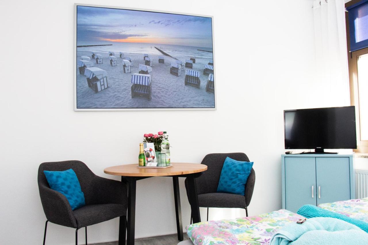 Ferienwohnung Am Alten Hafen Wismar Exterior photo